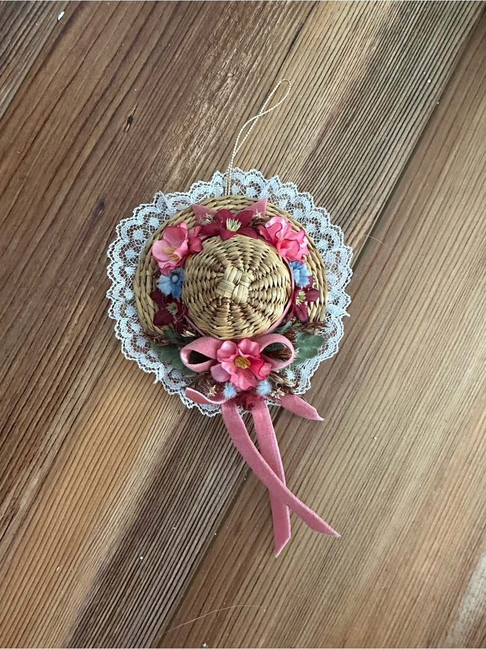 Mini Straw Hat Hanging Christmas Ornament Floral Lace Trim Pink White Vintage